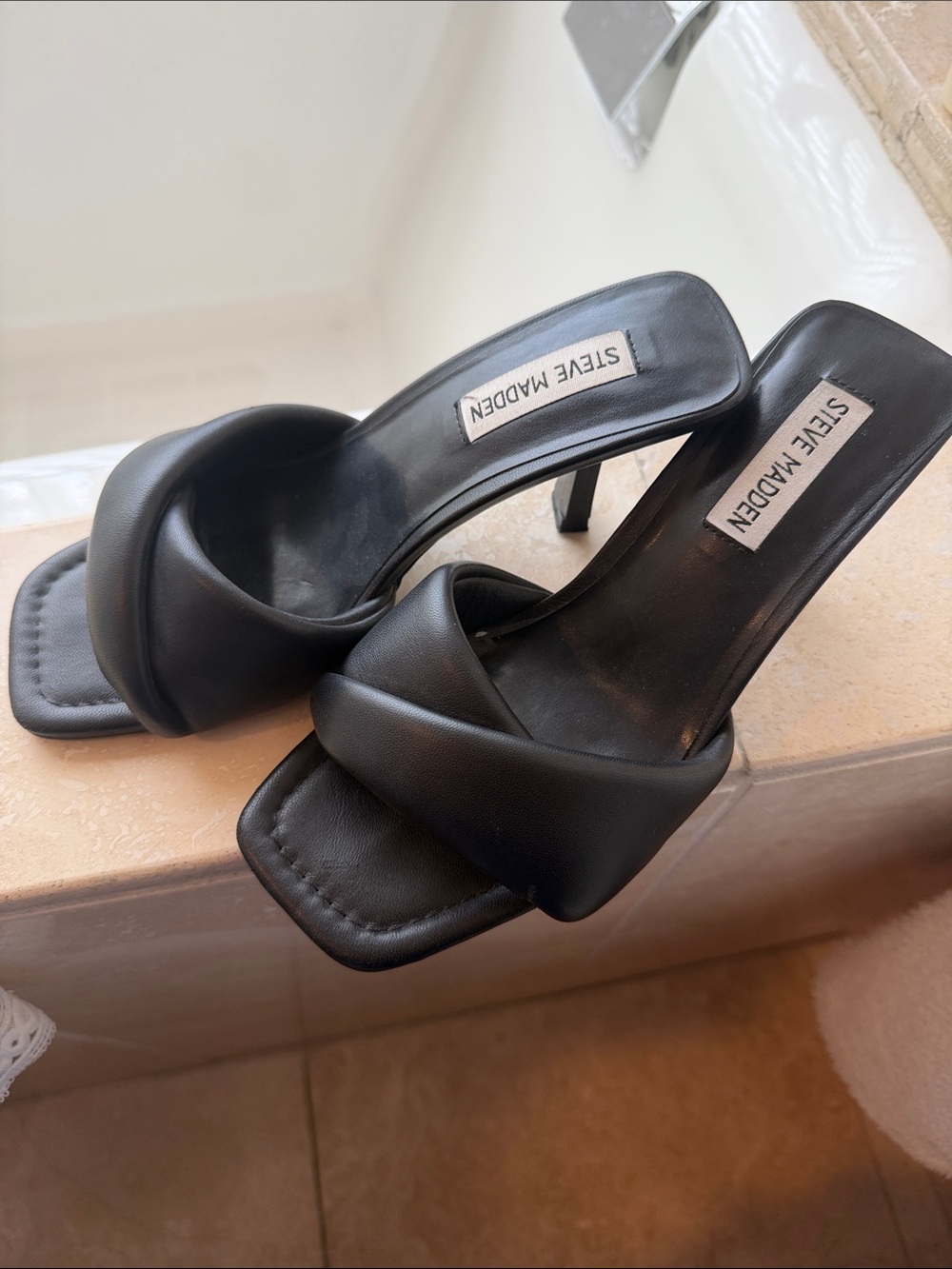 Steve Madden Black Knotted Leather Slide Mules